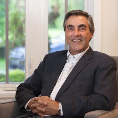 Eduardo "Eddie" V. Hondal '88, MS '00